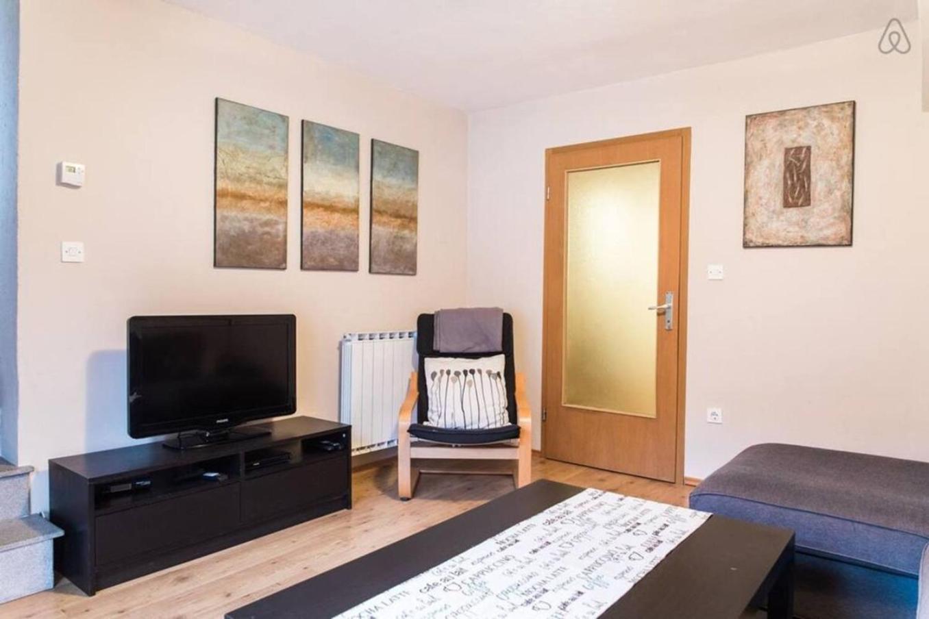 House Maharac With 3 Apartments Till 18 Persons Kamno Buitenkant foto