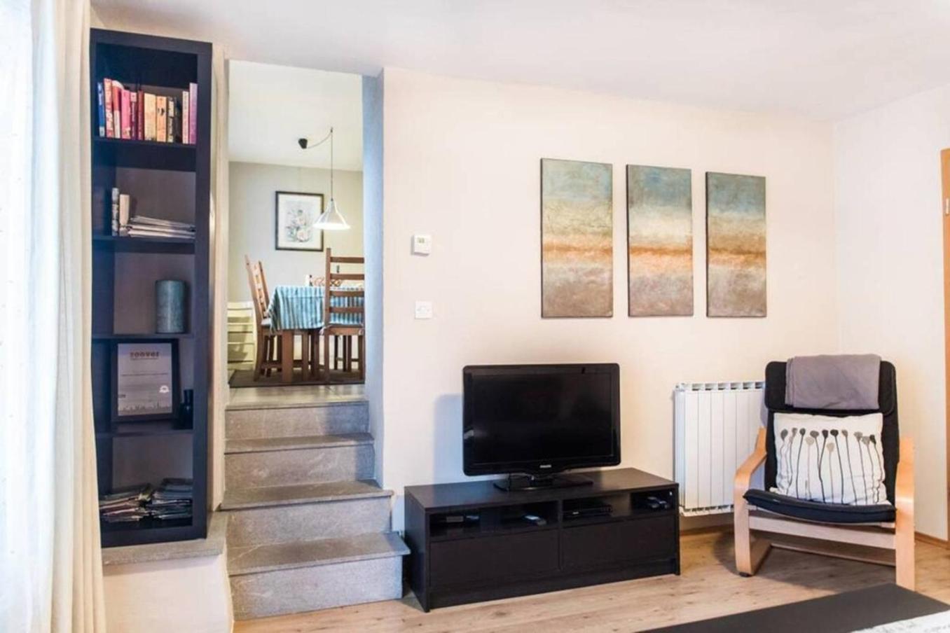 House Maharac With 3 Apartments Till 18 Persons Kamno Buitenkant foto